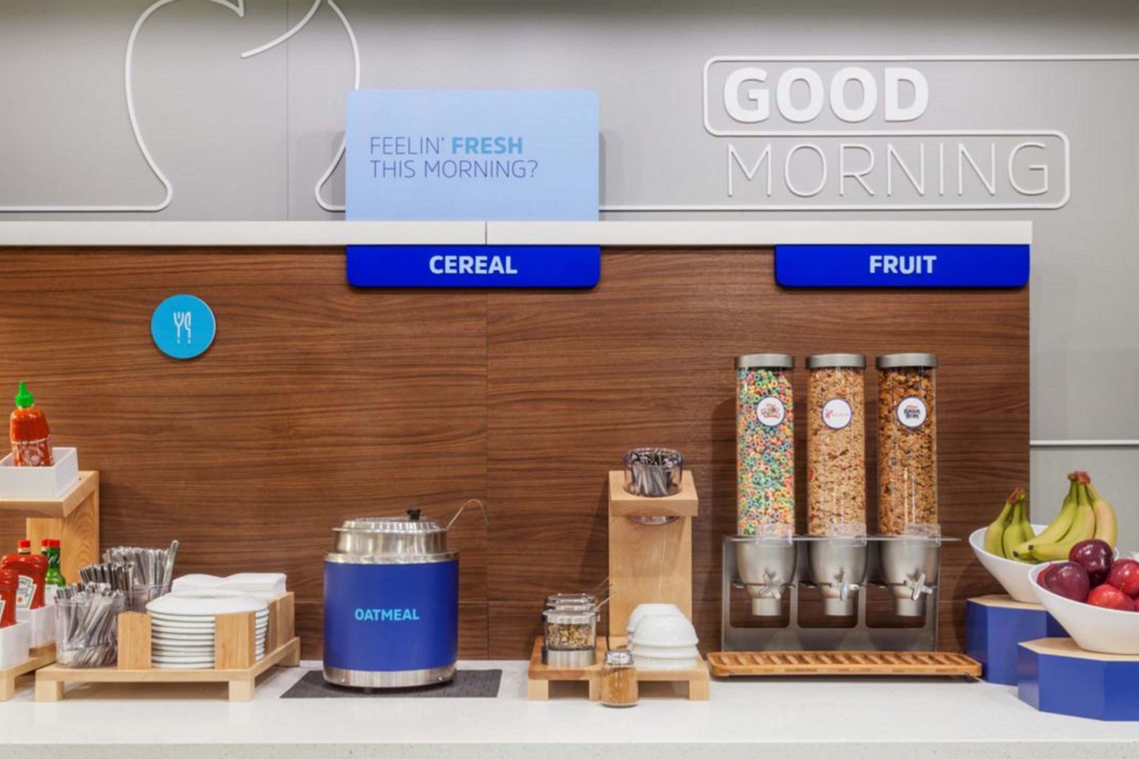 Holiday Inn Express & Suites - Elkhart North By Ihg Εξωτερικό φωτογραφία