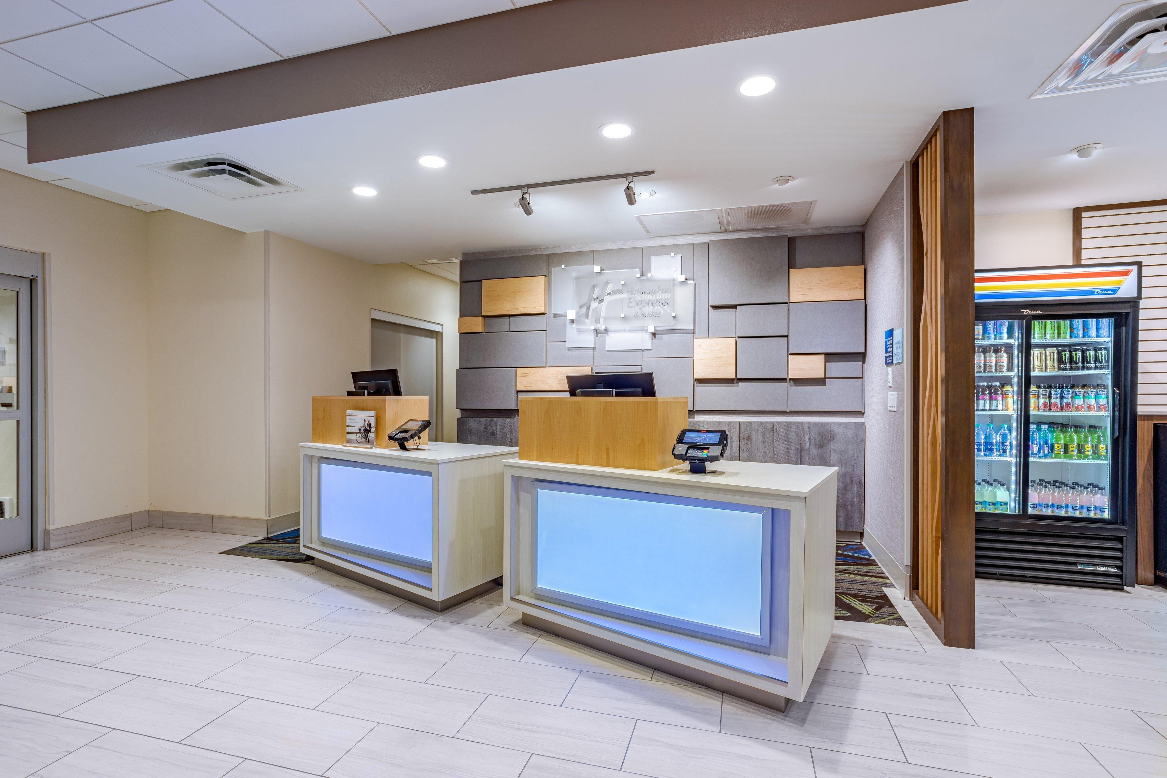Holiday Inn Express & Suites - Elkhart North By Ihg Εξωτερικό φωτογραφία