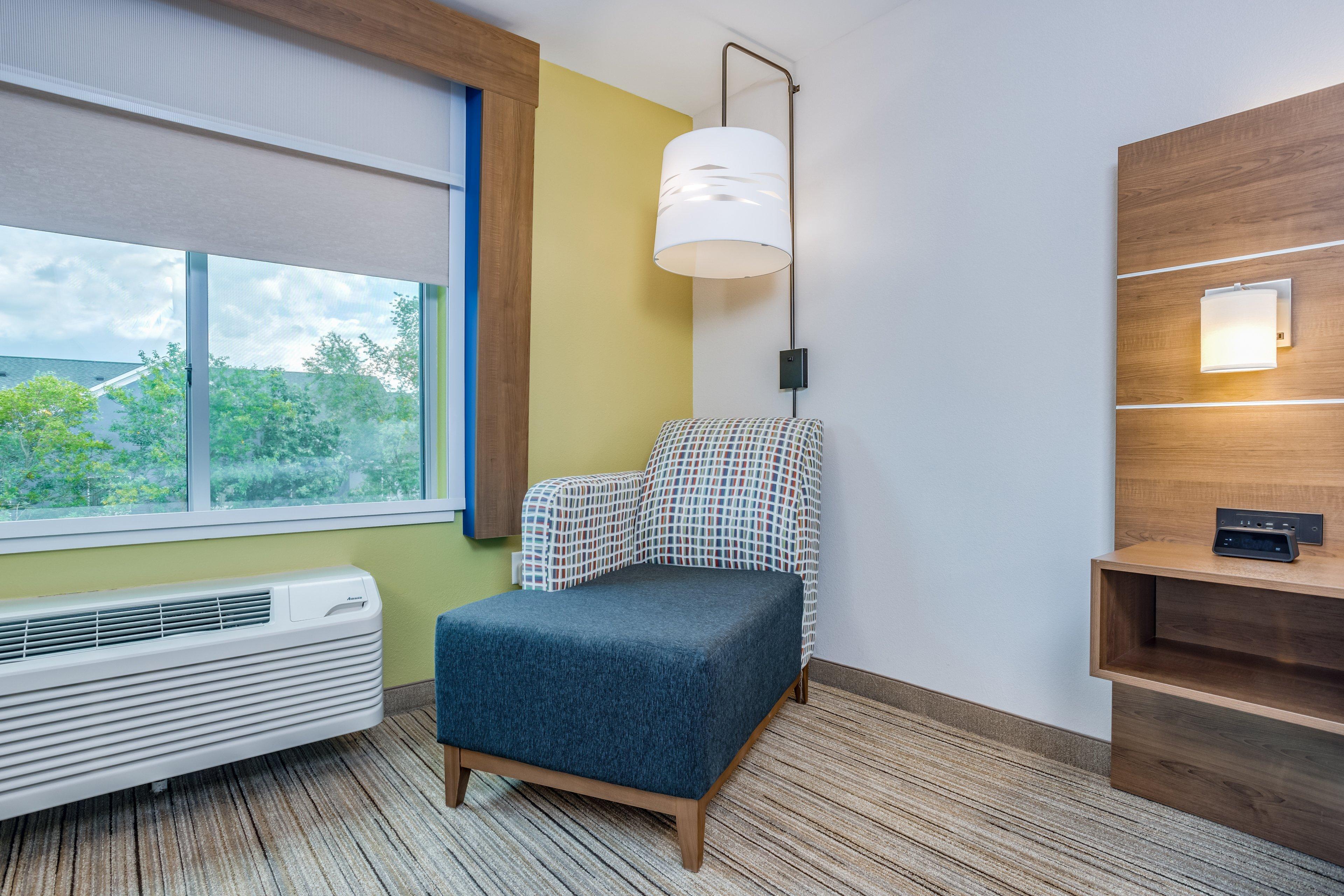Holiday Inn Express & Suites - Elkhart North By Ihg Εξωτερικό φωτογραφία
