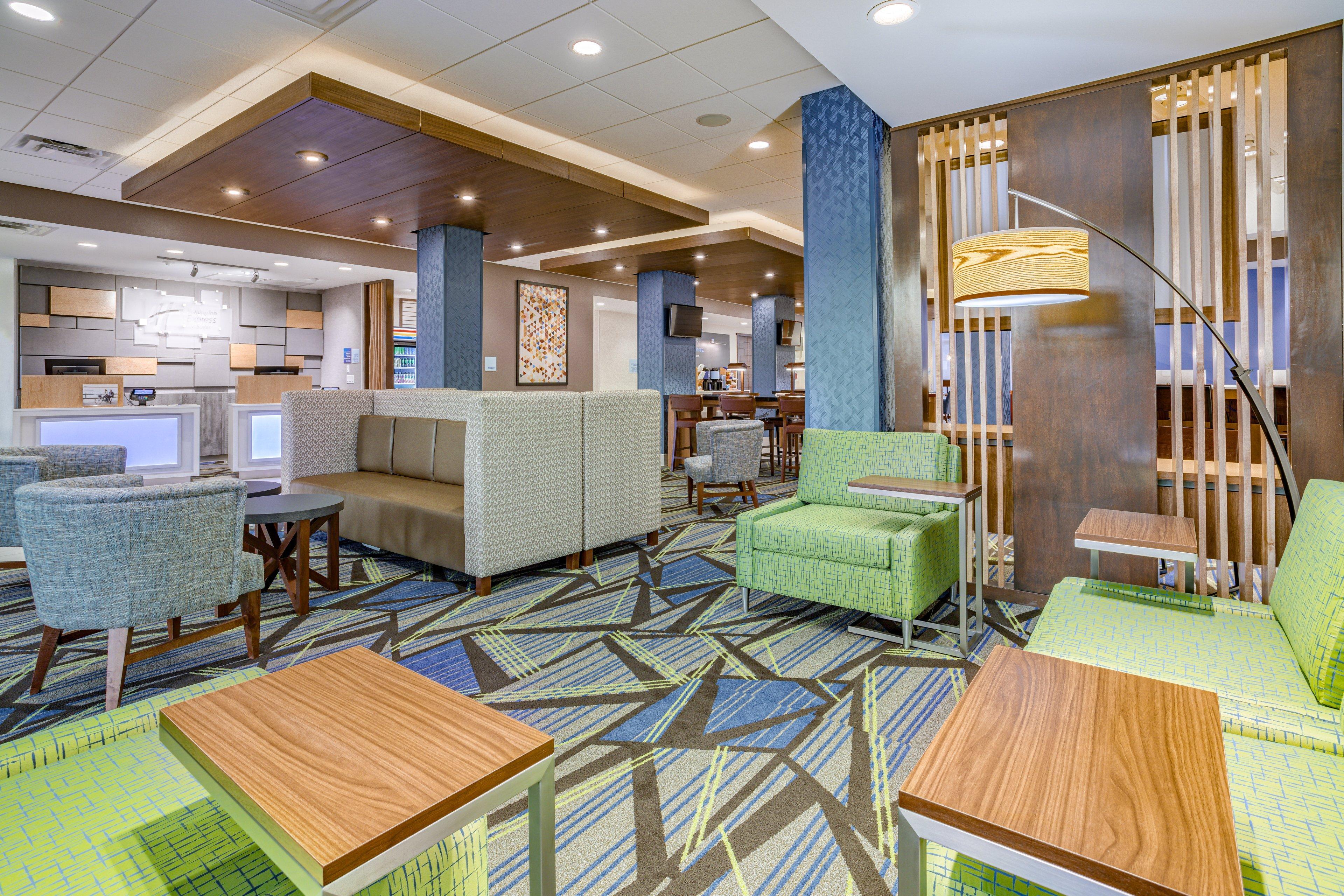 Holiday Inn Express & Suites - Elkhart North By Ihg Εξωτερικό φωτογραφία