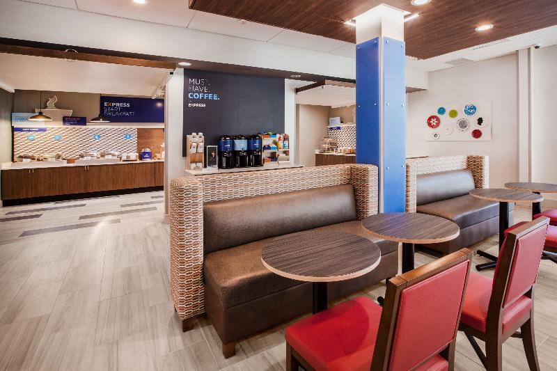Holiday Inn Express & Suites - Elkhart North By Ihg Εξωτερικό φωτογραφία
